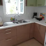 View Áyios Nikítas