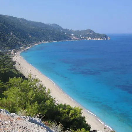 View * Áyios Nikítas